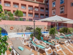 HOTEL FÉNIX 4*