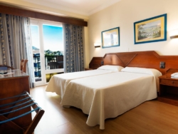 FUENGIROLA PARK 4*