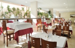 ROC LAGO ROJO 4*